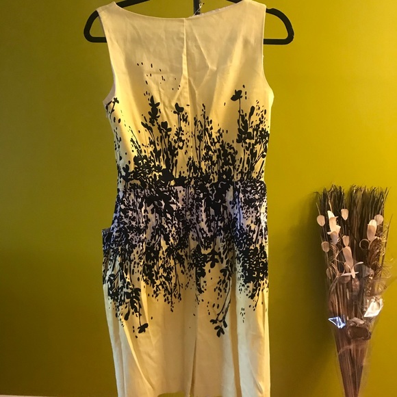 Yellow Spring Dress - Picture 2 of 3